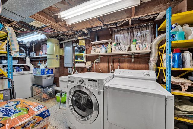 5040 Pleasant Hill DR, Roanoke, VA 24018