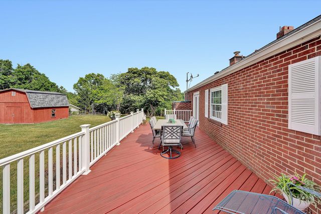 5040 Pleasant Hill DR, Roanoke, VA 24018