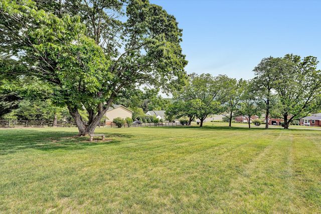 5040 Pleasant Hill DR, Roanoke, VA 24018