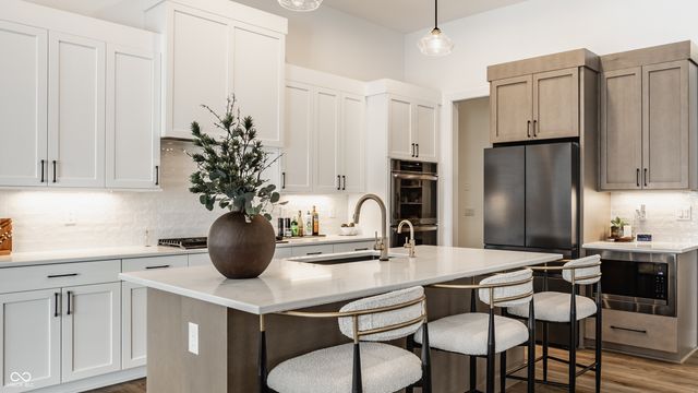 1951 Granville Drive, Westfield, IN 46074