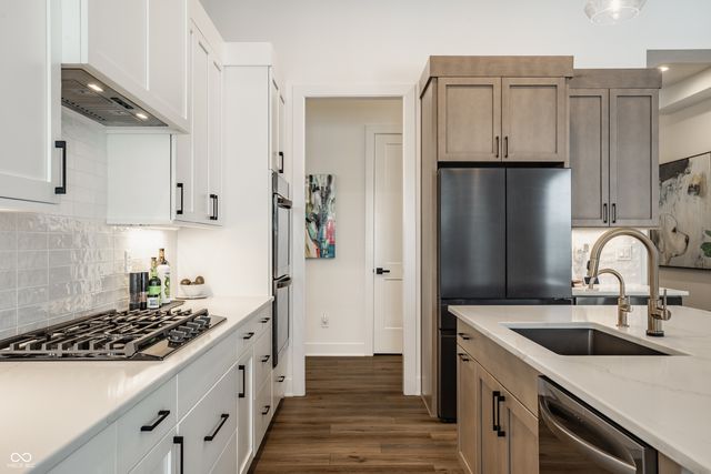 1951 Granville Drive, Westfield, IN 46074