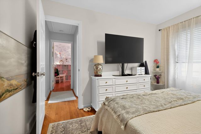 627 S Rembrandt Avenue, Royal Oak, MI 48067