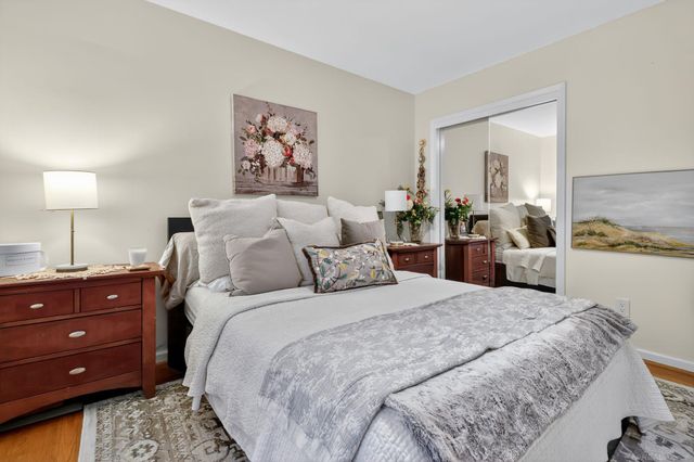 627 S Rembrandt Avenue, Royal Oak, MI 48067