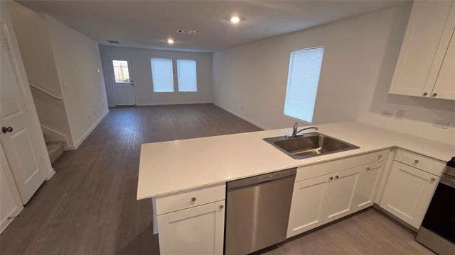 110 Canadian CV, Uhland, TX 78640