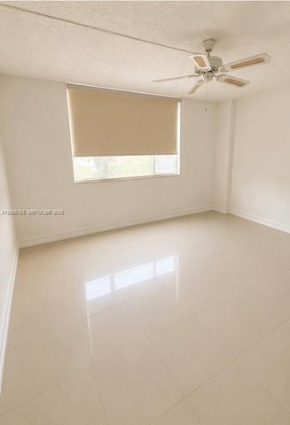 4001 Hillcrest Dr 614, Hollywood, FL 33021