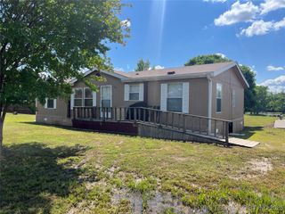 42 S Sexton Road, Calera, OK 74730