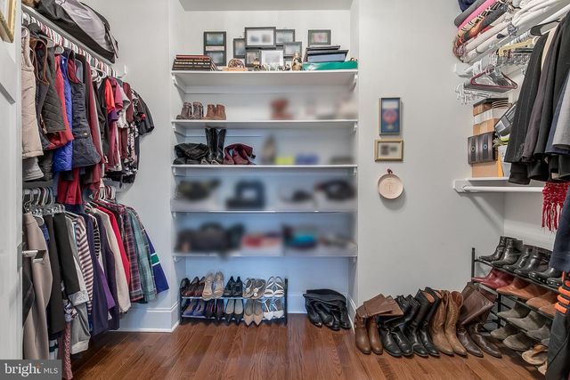606 BARTON ST, Arlington, VA 22204