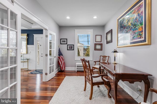 606 BARTON ST, Arlington, VA 22204