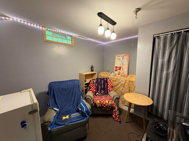 9051 Algoma Avenue NE, Rockford, MI 49341