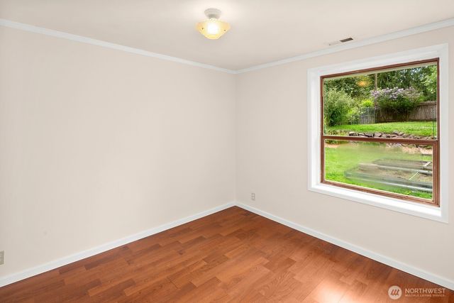 16511 22nd Avenue NE, Shoreline, WA 98155