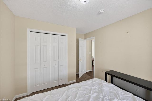 368 Fox Creek Lane, Lexington, NC 27292