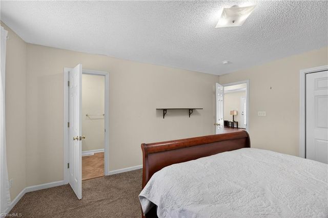 368 Fox Creek Lane, Lexington, NC 27292