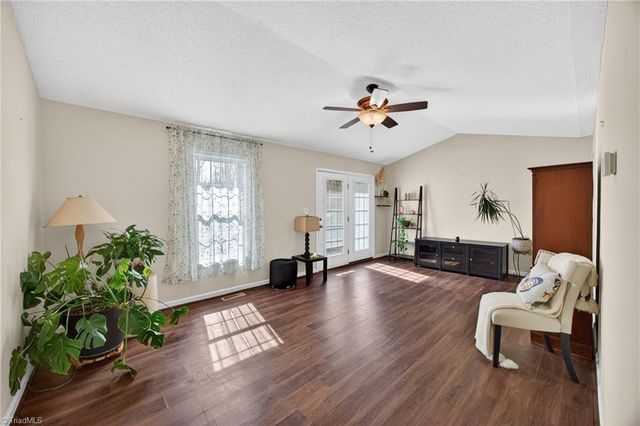 368 Fox Creek Lane, Lexington, NC 27292