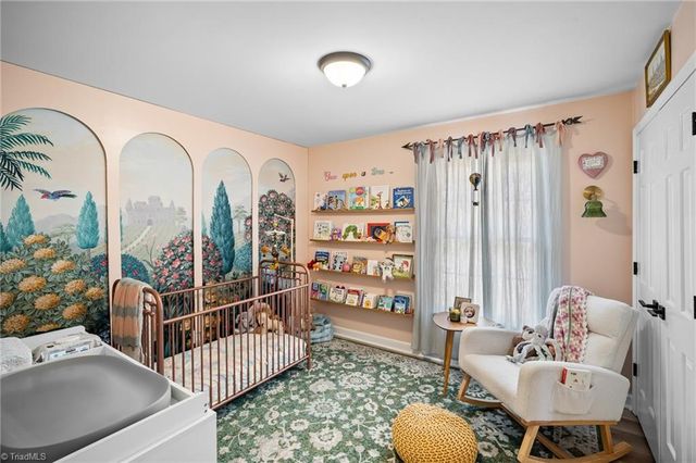 6055 Farrior Drive, Clemmons, NC 27012