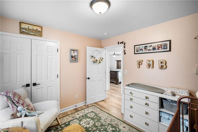 6055 Farrior Drive, Clemmons, NC 27012