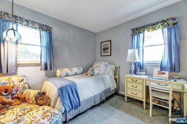 52 Otoole Street, Westwood, NJ 07675