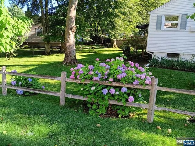 52 Otoole Street, Westwood, NJ 07675