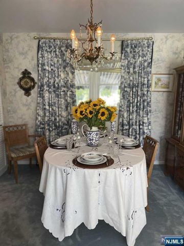 52 Otoole Street, Westwood, NJ 07675