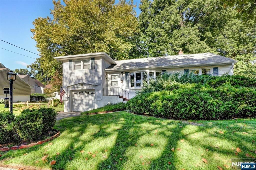 52 Otoole Street, Westwood, NJ 07675