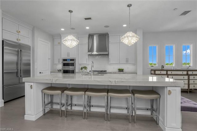 16653 Toscana CIR 702, Naples, FL 34110