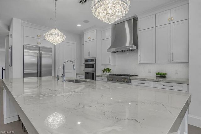 16653 Toscana CIR 702, Naples, FL 34110