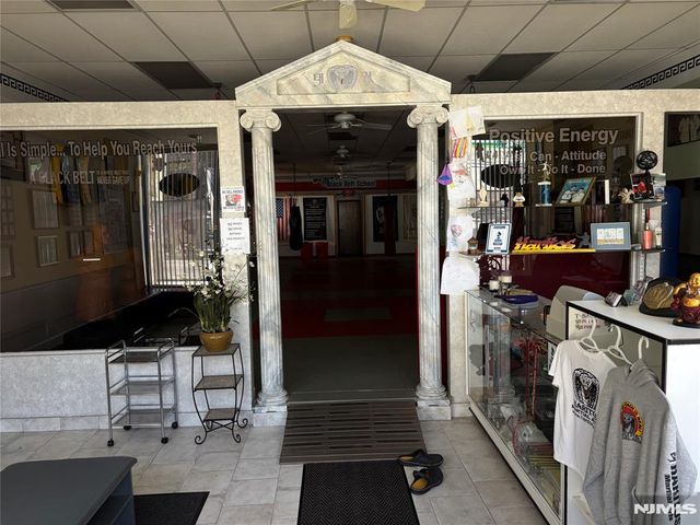 266 Palisade Avenue, Cliffside Park, NJ 07010