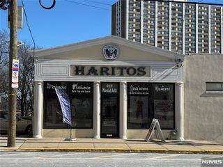 266 Palisade Avenue, Cliffside Park, NJ 07010