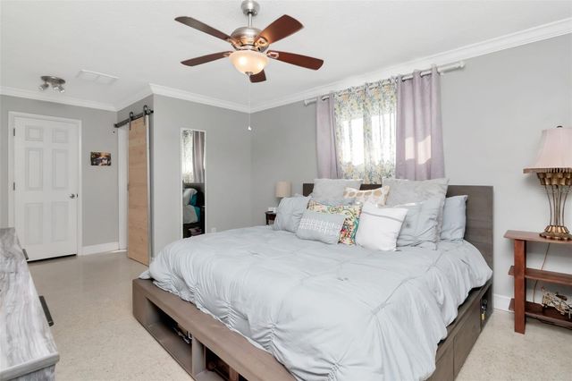 3991 38TH WAY S, St Petersburg, FL 33711