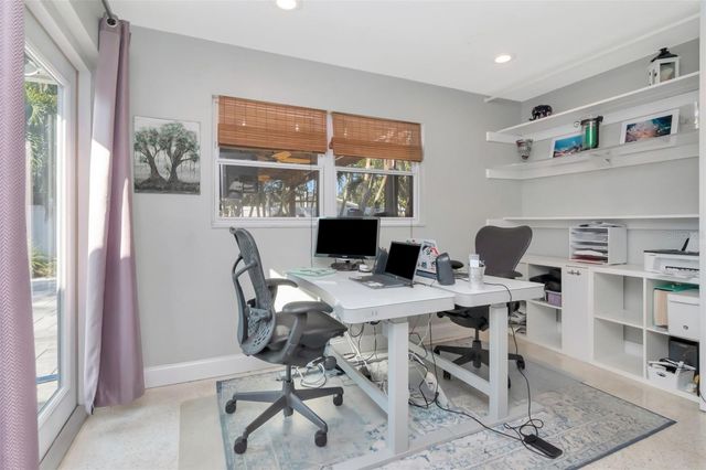 3991 38TH WAY S, St Petersburg, FL 33711