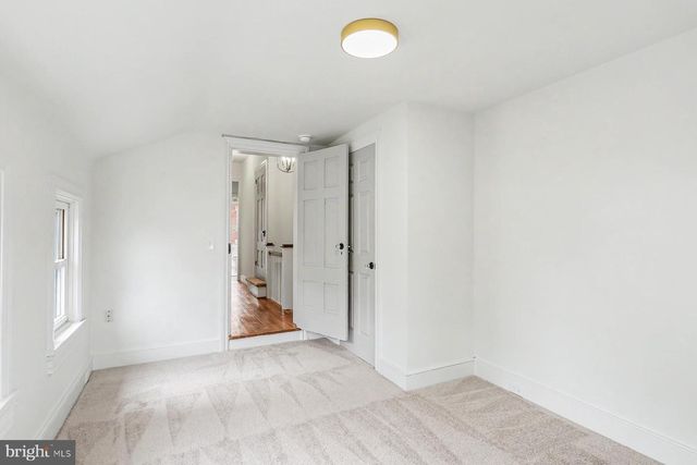 656 WALNUT ST, Columbia, PA 17512