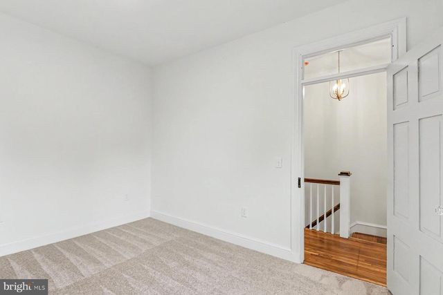 656 WALNUT ST, Columbia, PA 17512