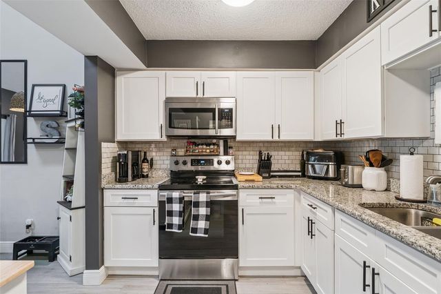 9341 COMEAU STREET, Gotha, FL 34734