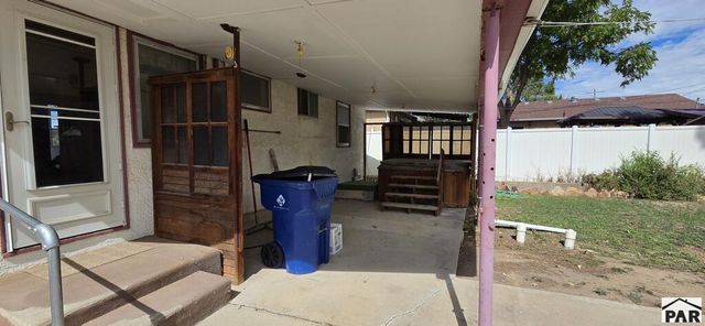 2726 Atlanta Ave, Pueblo, CO 81003