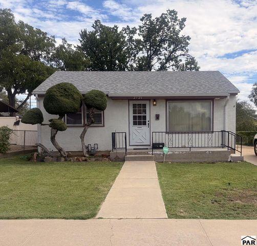 2726 Atlanta Ave, Pueblo, CO 81003