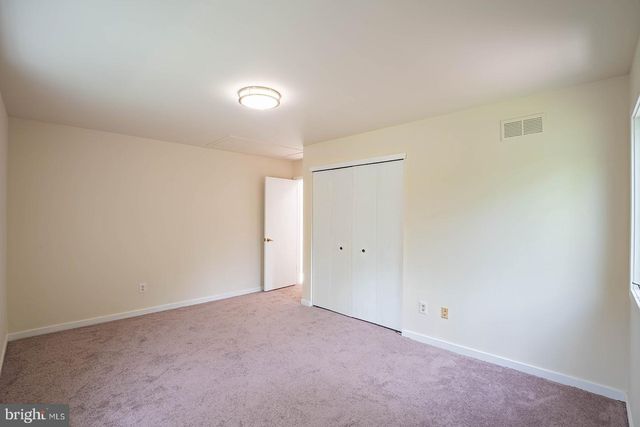 491 KINGS RD, Yardley, PA 19067