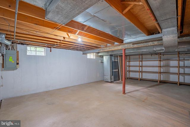 491 KINGS RD, Yardley, PA 19067