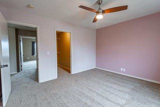 4424 S Farm Road 125, Springfield, MO 65810