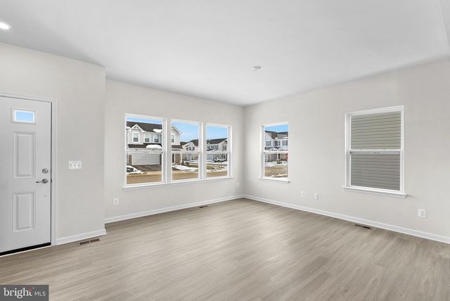 5 EDDY ROAD, Inwood, WV 25428