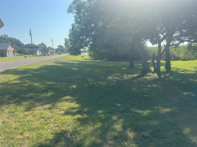 4389 Davis Road, Granbury, TX 76049