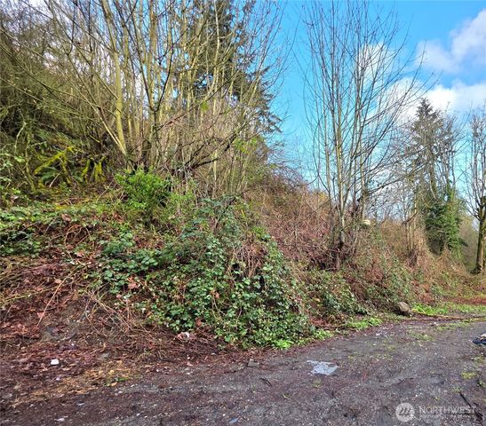 21211 35th Avenue S, Seatac, WA 98198