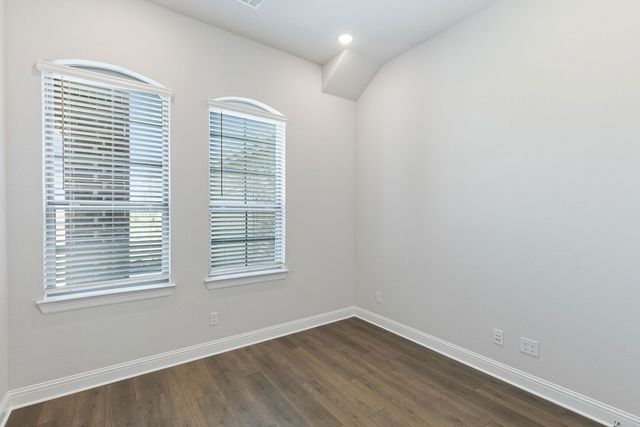 4345 Biddle Street, Midlothian, TX 76065