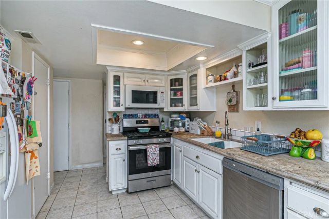 712 Pebble Beach, Santa Maria, CA 93454