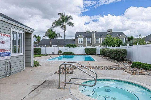 712 Pebble Beach, Santa Maria, CA 93454