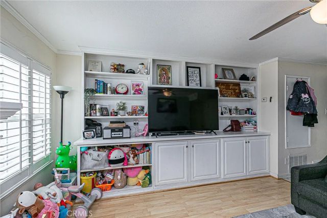 712 Pebble Beach, Santa Maria, CA 93454