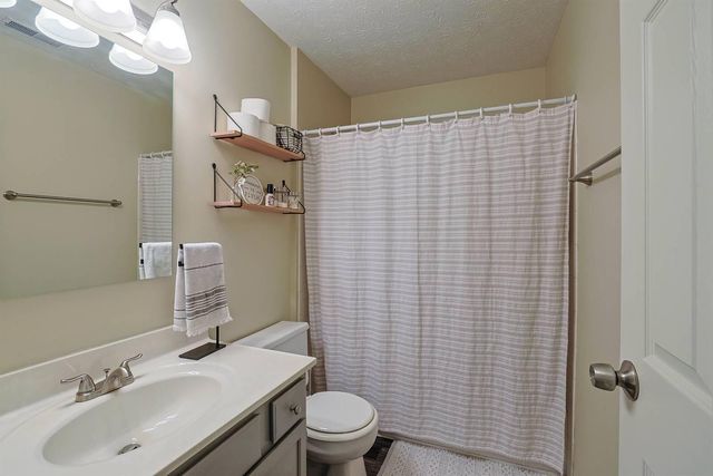 380 Timber Ridge, 12, Wilder, KY 41071