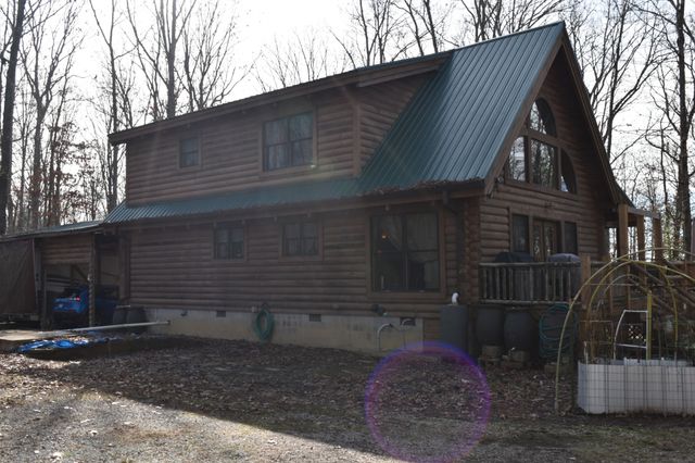 271 Ingman Cliff Rd, Tracy City, TN 37387