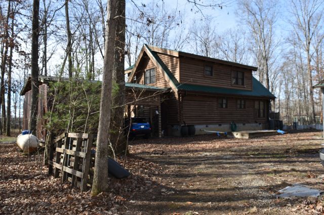 271 Ingman Cliff Rd, Tracy City, TN 37387