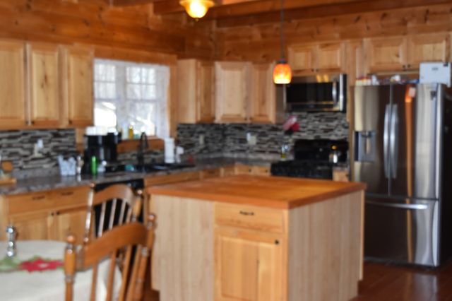 271 Ingman Cliff Rd, Tracy City, TN 37387