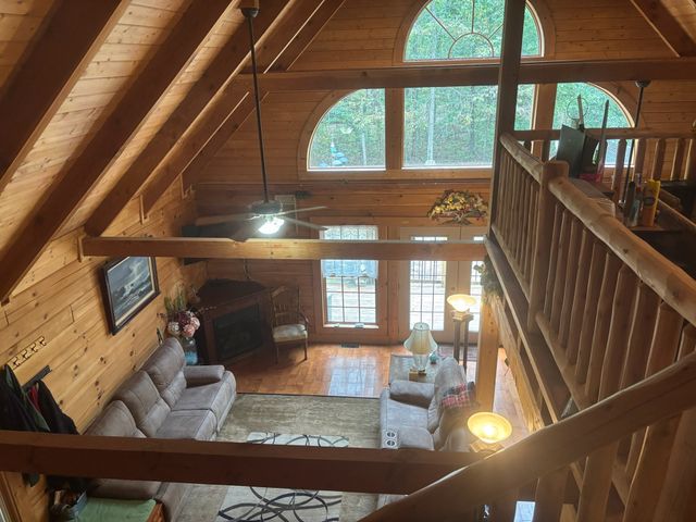 271 Ingman Cliff Rd, Tracy City, TN 37387