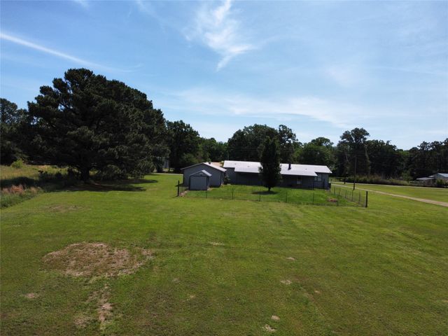260 County Road 1885, Yantis, TX 75497